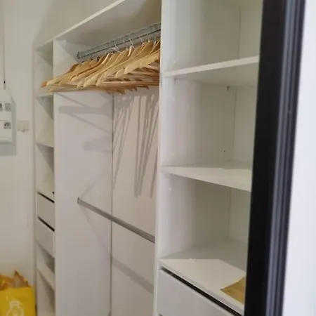 Proche Aeroport & Indret Holiday home