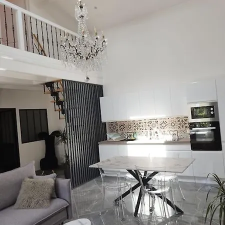 Proche Aeroport & Indret 度假居 布格奈斯